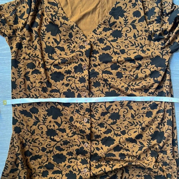 Garnet Hill Phoebe Brown Black Floral Button Front Knit Dress - Picture 10 of 11